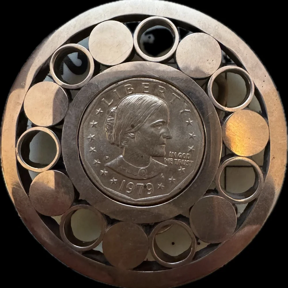 1979 Susan B Anthony Liberty One Dollar Eagle Silver Tone Round Belt Buckle